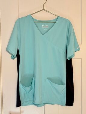 Maevn Matrix Aqua Black V-Neck Scrub Top Size XL